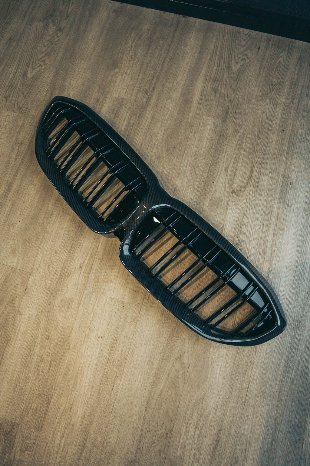 G20 CARBON FIBER FRONT GRILL REPLACEMENT (PRE LCI)