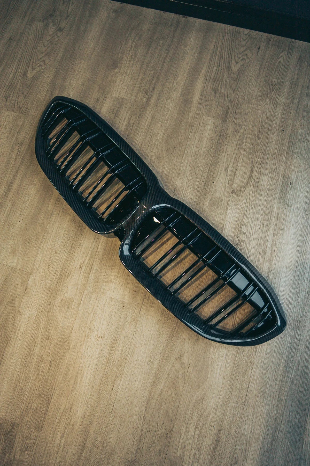 G20 CARBON FIBER FRONT GRILL REPLACEMENT (PRE LCI)