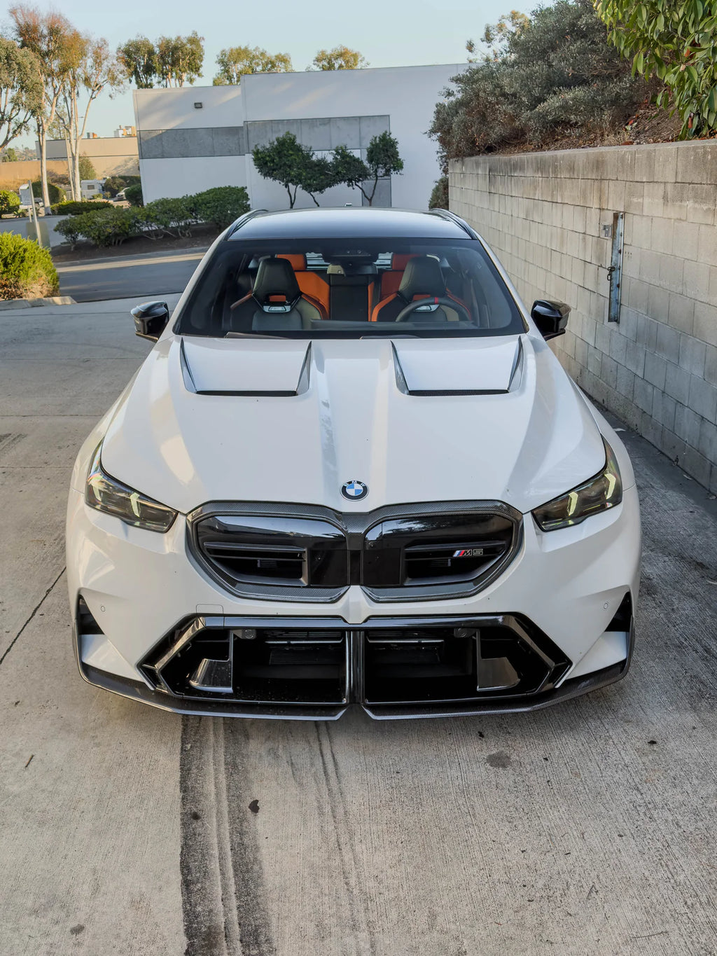 G90/G99 M5 MP CARBON FIBER FRONT LIP